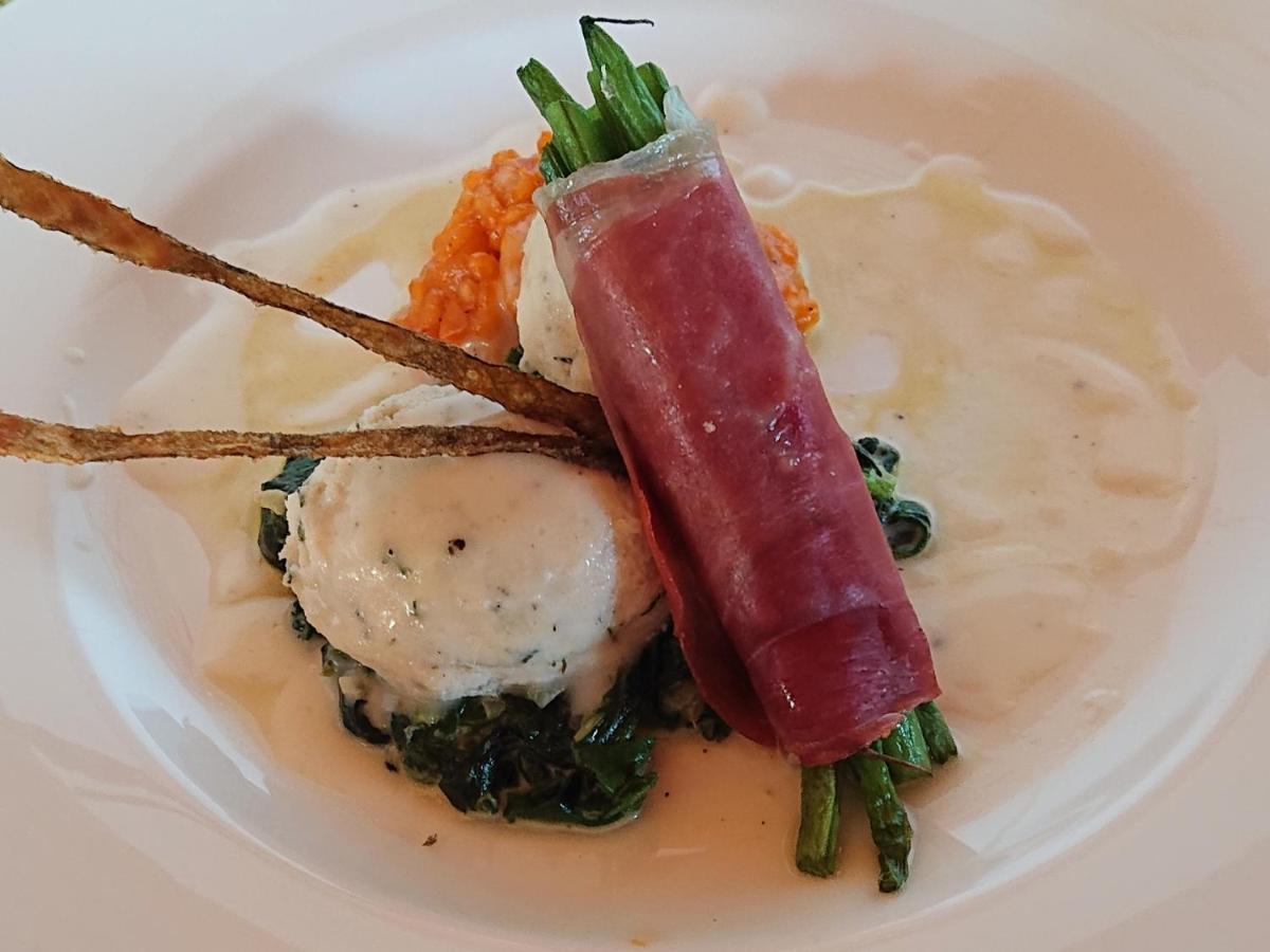 Hotel-Restaurant Le Lion D'Or Porrentruy Esterno foto